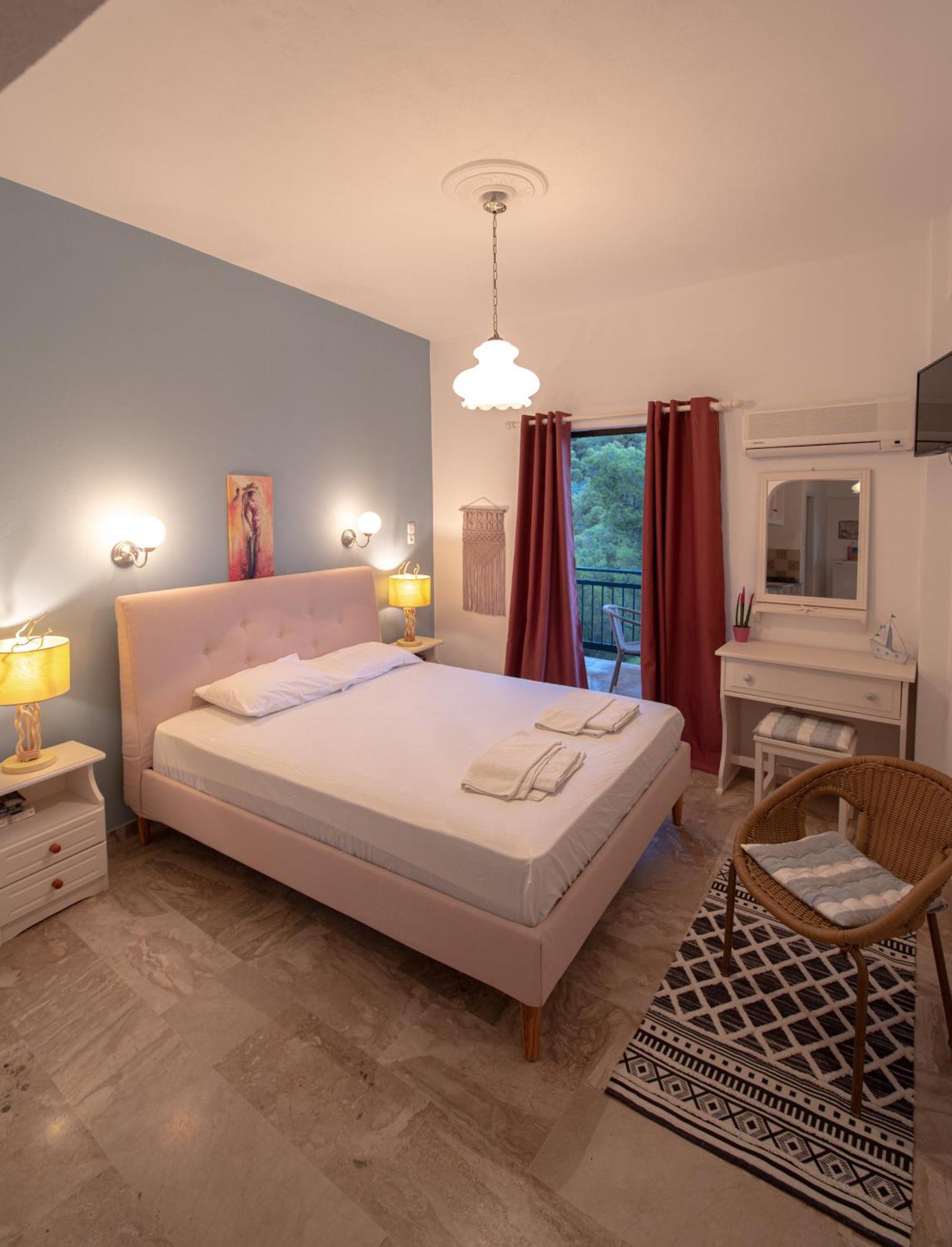 Stella Studios Poros Town 外观 照片